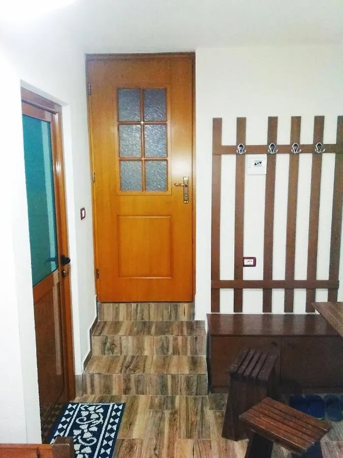 Pensión Guesthouse Cela Gjirokastër